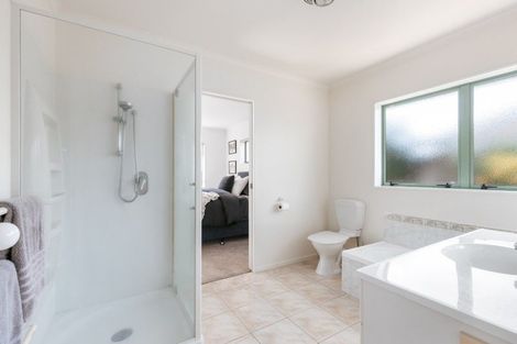 Photo of property in 160 Pacific View Road, Papamoa Beach, Papamoa, 3118