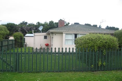 Photo of property in 13 Penfold Square, Leithfield, 7481