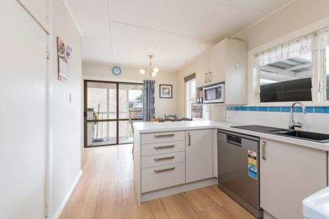 Photo of property in 57 Songer Street, Stoke, Nelson, 7011