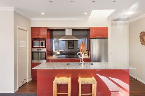 Photo of property in 17 Walnut Avenue, Strowan, Christchurch, 8052