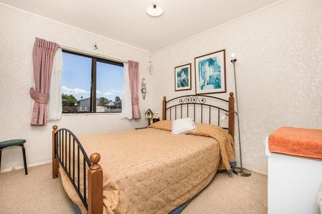 Photo of property in 1/66b Burundi Avenue, Clendon Park, Auckland, 2103