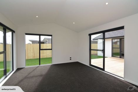 Photo of property in 5 Ciaran Close, Broomfield, Christchurch, 8042