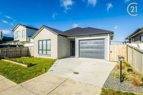 Photo of property in 11 Piripono Crescent, Pukekohe, 2120