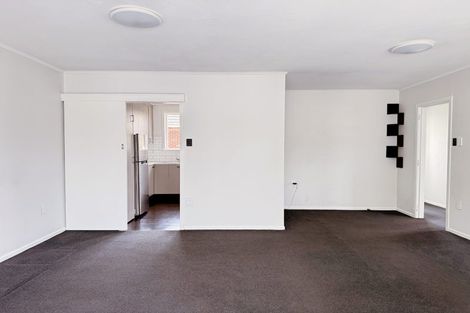 Photo of property in 58 Wai-iti Crescent, Woburn, Lower Hutt, 5010