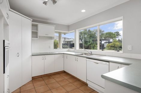 Photo of property in 48 Ocean Crest, Papamoa Beach, Papamoa, 3118