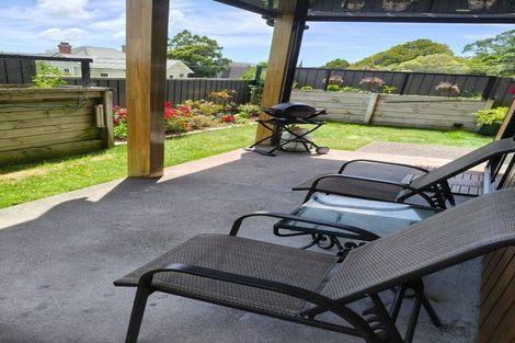 Photo of property in 1/20 Fulford Street, New Plymouth, 4310