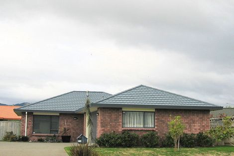 Photo of property in 4 Santa Teresa Court, Paraparaumu Beach, Paraparaumu, 5032