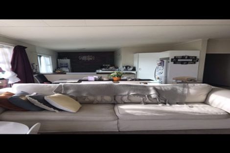 Photo of property in 16 Ropiha Street, Fitzroy, New Plymouth, 4312