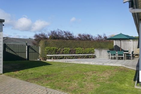 Photo of property in 16 Victoria Street, Richmond Heights, Taupo, 3330