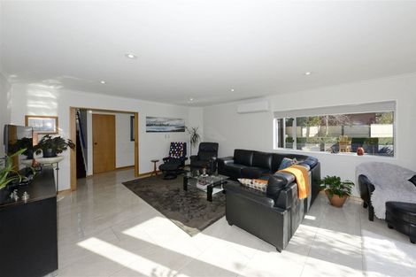 Photo of property in 23b Egmont Place, Bishopdale, Christchurch, 8051