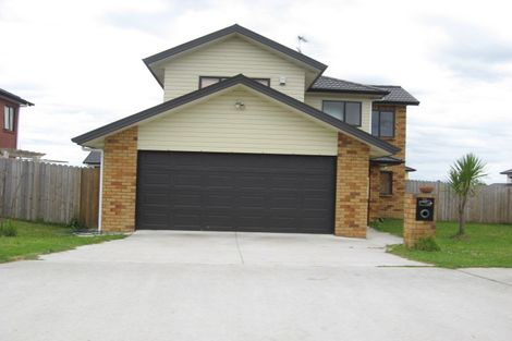 Photo of property in 15 Crossandra Drive, Mangere, Auckland, 2022