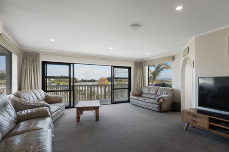 Photo of property in 45 Hanlen Avenue, Waihi Beach, 3611