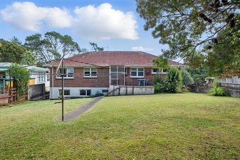 Photo of property in 18 Millbrook Road, Henderson, Auckland, 0612