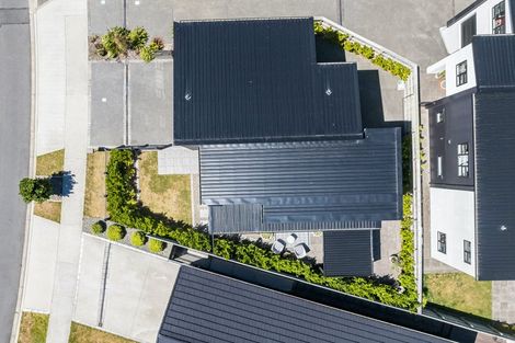 Photo of property in 41b Queen Charlotte Drive, Aotea, Porirua, 5024