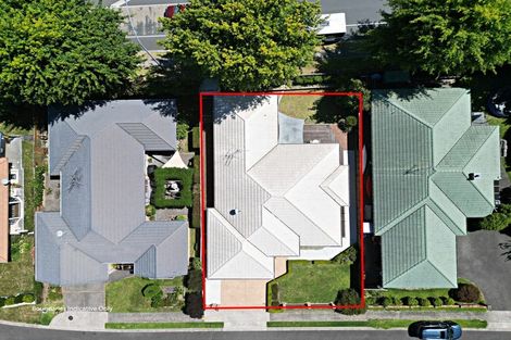 Photo of property in 8 Doneraille Place, Bethlehem, Tauranga, 3110