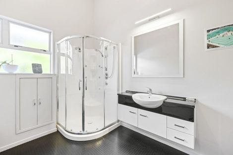 Photo of property in 16 Island View Lane, Langs Beach, Waipu, 0582