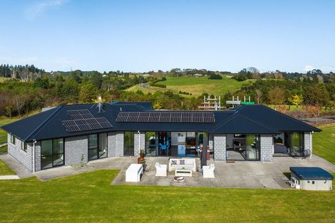 Photo of property in 135d Mclaren Falls Road, Omanawa, Tauranga, 3171