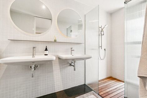 Photo of property in 69b Sidlaw Street, Strathmore Park, Wellington, 6022