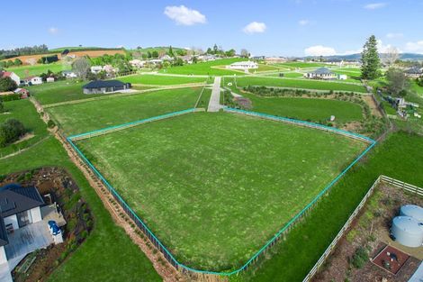 Photo of property in 8 Kaipo Heights Drive, Onewhero, 2697