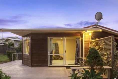 Photo of property in 477d Richardson Road, Mount Roskill, Auckland, 1041