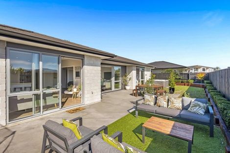 Photo of property in 3 Christow Court, Paraparaumu, 5032
