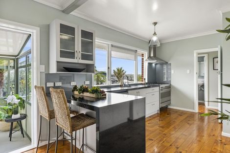 Photo of property in 2 Sunny Bay Road, Matua, Tauranga, 3110