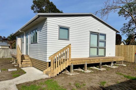 Photo of property in 22-24 Bentham Street, Westport, 7825