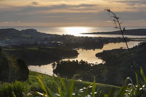 Photo of property in 73b Maungatawhiri Road, Raglan, 3295