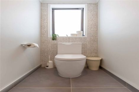 Photo of property in 463 Hobsonville Road, Hobsonville, Auckland, 0616