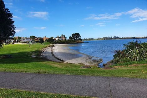 Photo of property in 61 Sunningdale Street, Wattle Downs, Auckland, 2103