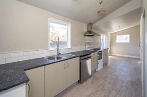 Photo of property in 16 Newcastle Street, Phillipstown, Christchurch, 8011