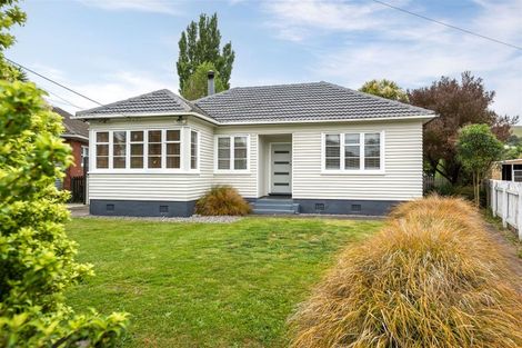 Photo of property in 8 Kitchener Place, Opawa, Christchurch, 8023
