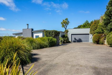 Photo of property in 69 Panorama Drive, Paraparaumu, 5032