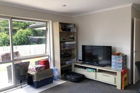 Photo of property in 4 Pickering Crescent, Chedworth, Hamilton, 3210