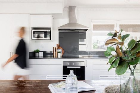 Photo of property in 208 Oceanbeach Road, Mount Maunganui, 3116