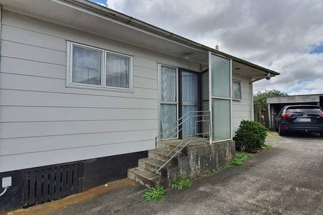 Photo of property in 2/10 Trounson Avenue, Clendon Park, Auckland, 2103