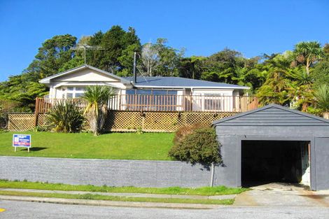 Photo of property in 15 Lydia Street, Greymouth, 7805