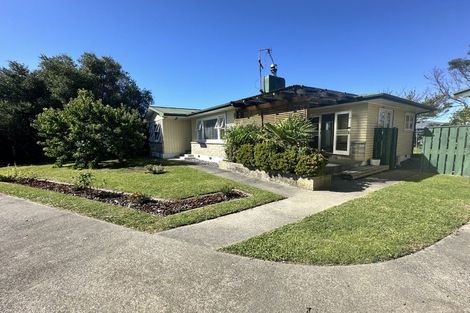 Photo of property in 13 Armour Place, Onekawa, Napier, 4110