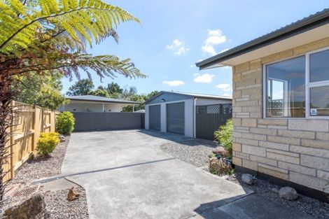 Photo of property in 15 Pinedale Parade, Milson, Palmerston North, 4414
