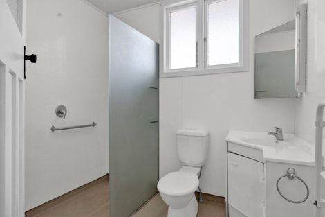 Photo of property in 546 Ararata Road, Hawera, 4674