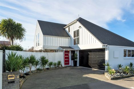 Photo of property in 1a Dulles Place, Papanui, Christchurch, 8053