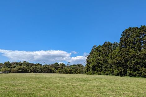 Photo of property in 1021 Old North Road, Waimauku, 0882