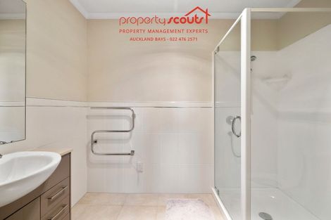 Photo of property in 17 Ashurst Lane, Greenhithe, Auckland, 0632