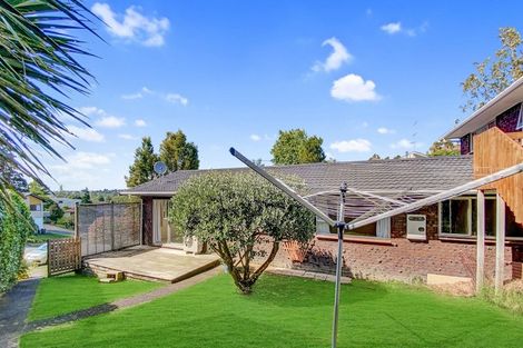 Photo of property in 1/12 Newstead Avenue, Browns Bay, Auckland, 0632