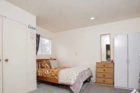 Photo of property in 477d Richardson Road, Mount Roskill, Auckland, 1041