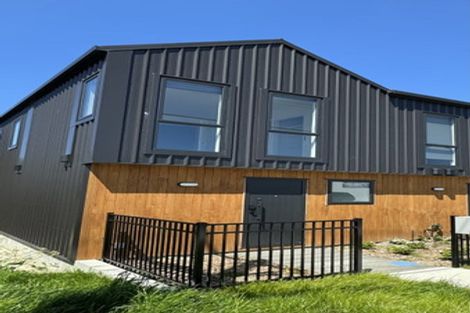 Photo of property in 1/24 Fitzherbert Road, Wainuiomata, Lower Hutt, 5014