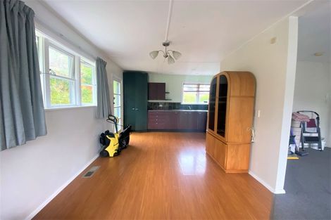 Photo of property in 3 Montgomery Avenue, Karori, Wellington, 6012