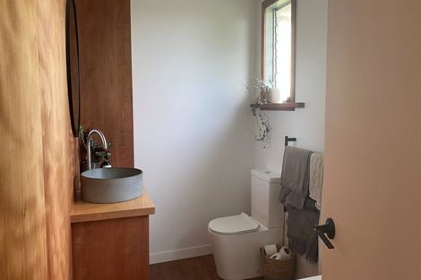 Photo of property in 41 Karaka Street, Helensville, 0800