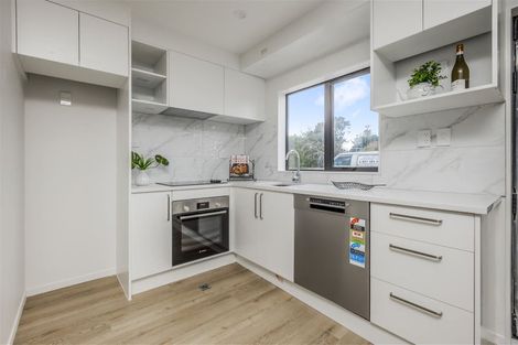 Photo of property in 13 Miles Avenue, Papatoetoe, Auckland, 2025