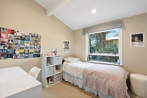 Photo of property in 8 Fleming Place, Chedworth, Hamilton, 3210